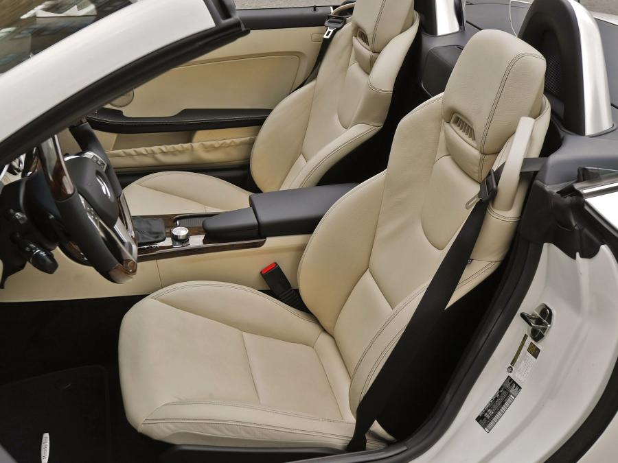  Mercedes-Benz SLK350 2011 года  (US) (фото 5 из 47)